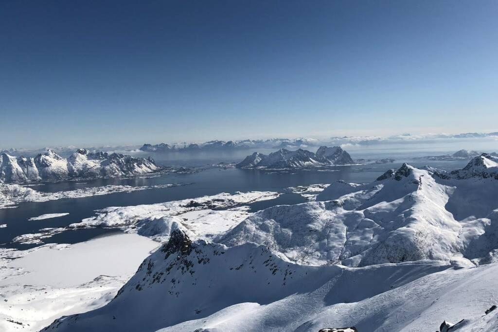 Koselig hus i havna Lejlighed Svolvær Eksteriør billede
