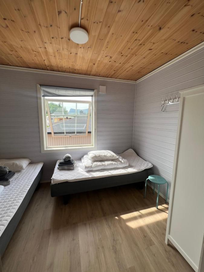 Koselig hus i havna Lejlighed Svolvær Eksteriør billede